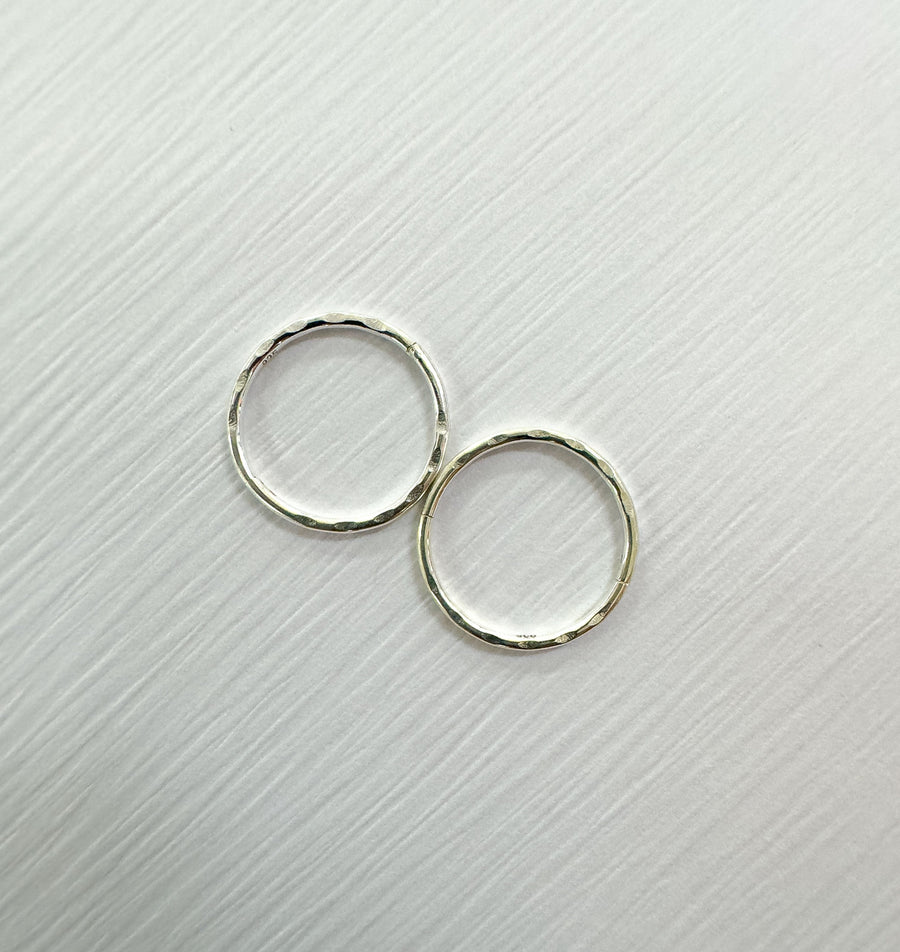 Faceted Sleepers Silver